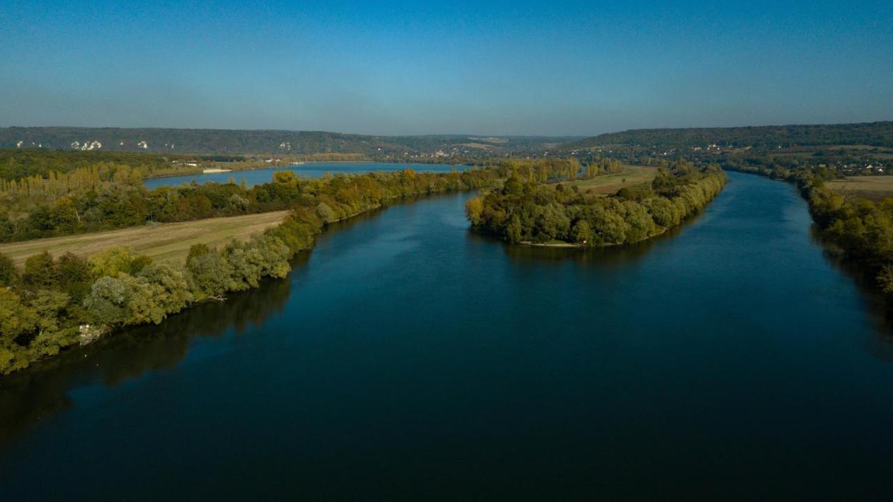 Camping Loisirs Des Groux Mousseaux-sur-Seine エクステリア 写真