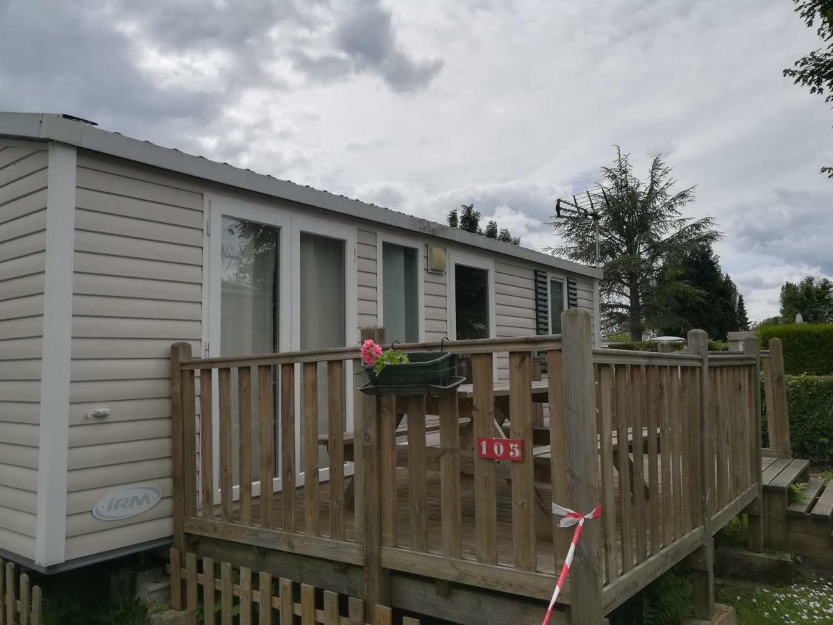 Camping Loisirs Des Groux Mousseaux-sur-Seine エクステリア 写真