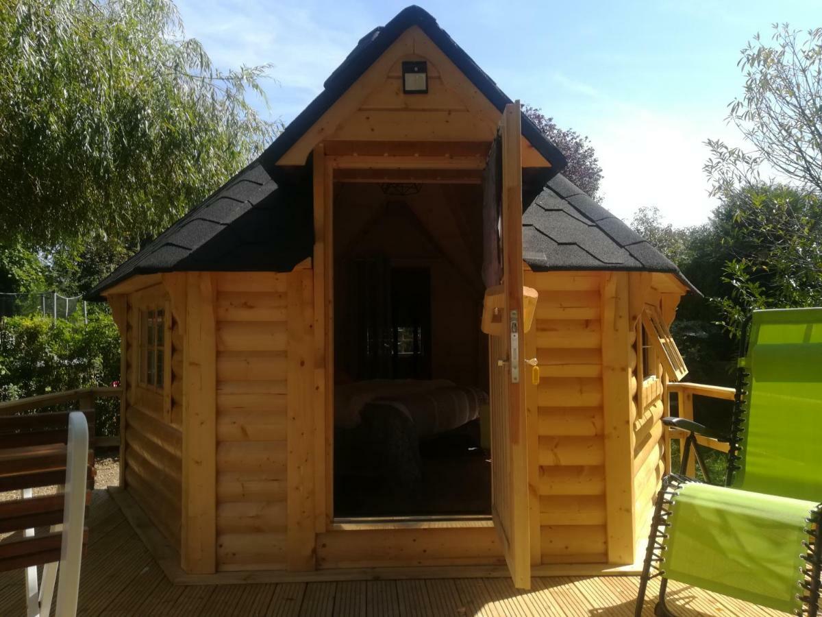 Camping Loisirs Des Groux Mousseaux-sur-Seine エクステリア 写真